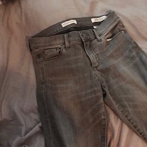 Banana republic grey light wash skinny jeans